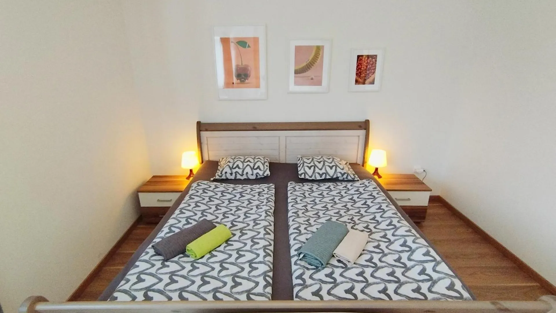 Cozy Rooftop With Balcony Praha Apartmán